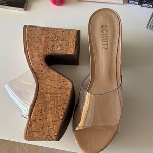 Schutz Victorie Clear and Tan Platform Sandals NWOB